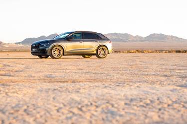 2019 Audi Q8 | H&R 2019 Audi Q8 - Vegas