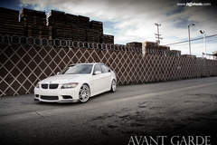 BMW E90 325i