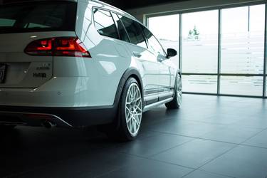 2017 Volkswagen Golf | H&R 2017 Volkswagen Golf Alltrack