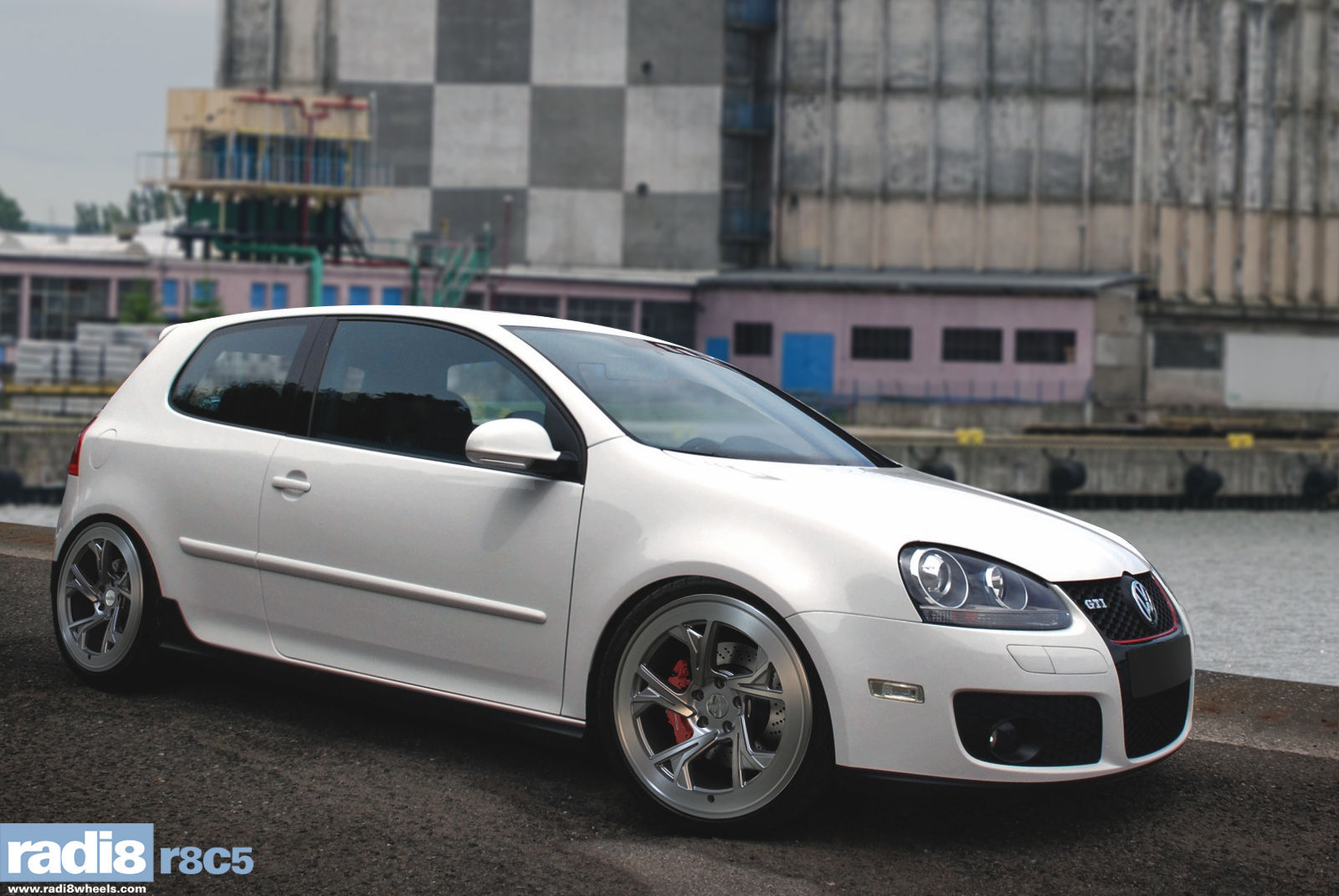  Volkswagen GTI | Radi8 R8C5 - Volkswagen Golf GTI  