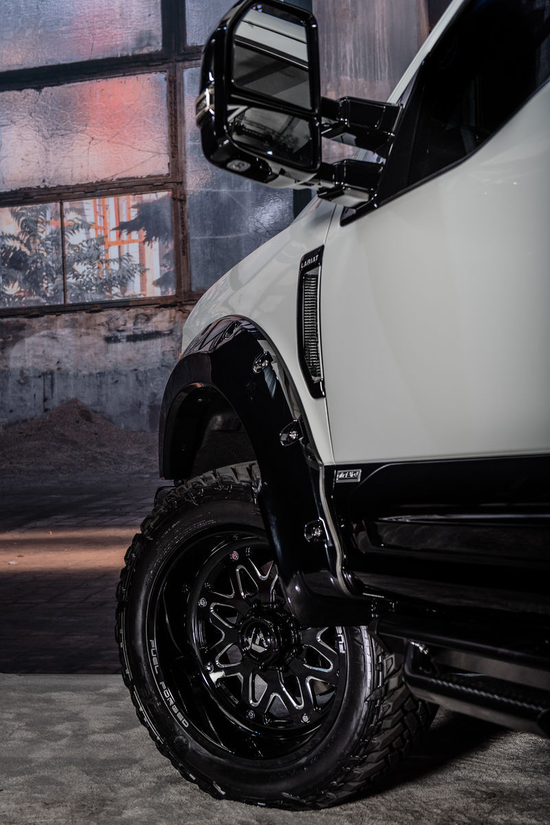 2017 Ford F-250 | 2017 Ford F-250 Super Duty 4x2 Lariat Crew Cab by Airdesign USA - Wheels and Tires #FordSEMA
