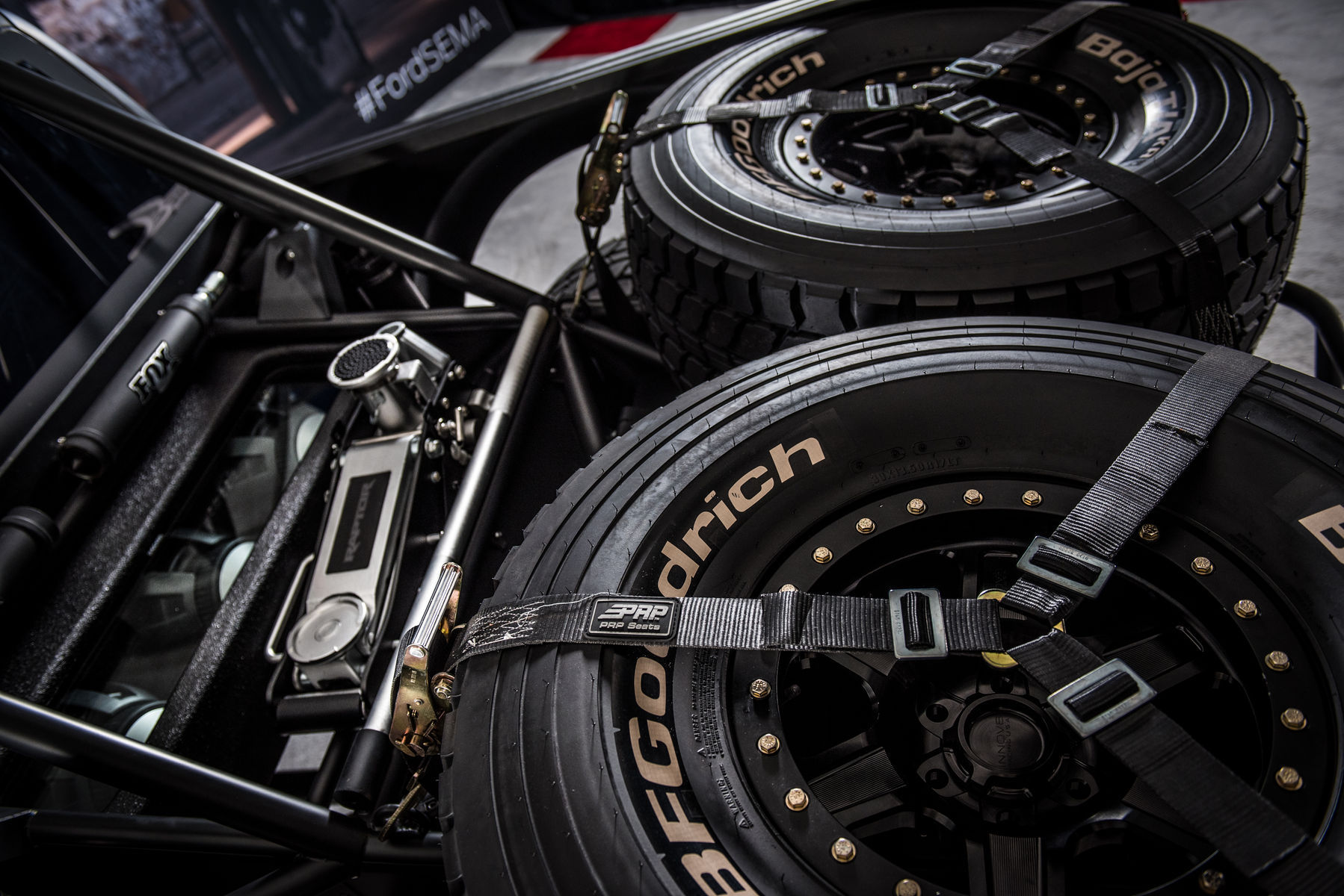 2017 Ford Raptor | 2017 Ford F-150 Raptor Pre Runner by DeBerti Design - Spare Tires, JackStand