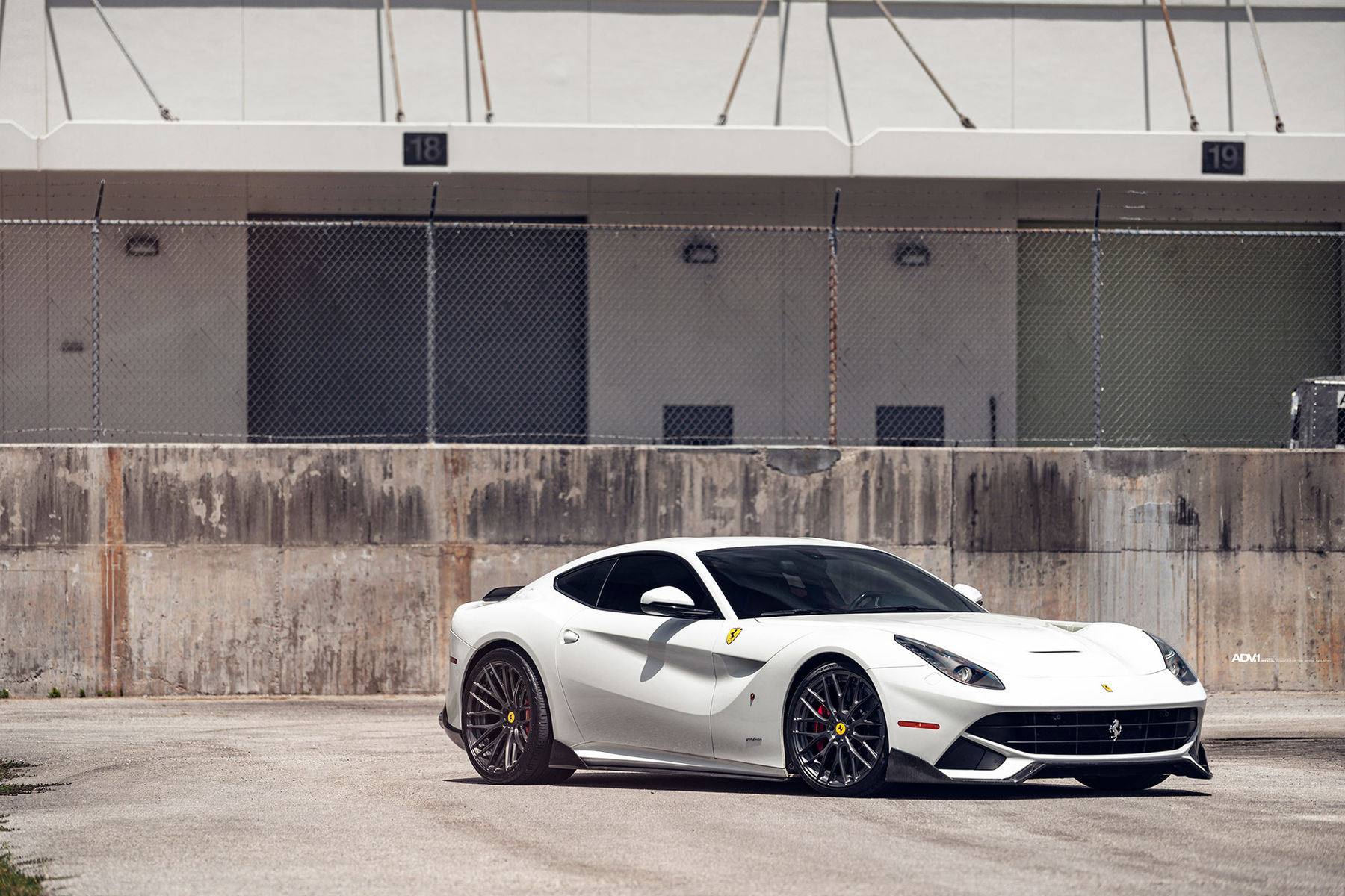 Ferrari F12 Berlinetta | Ferrari F12 Berlinetta - ADV.1 ADV10.0 M.V2 SL Series Wheels