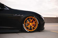 Lowered Maserati Ghibli - Front Right Wheel