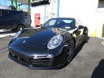 Porsche 991 Turbo S with XPEL ULTIMATE self-healing clear bra