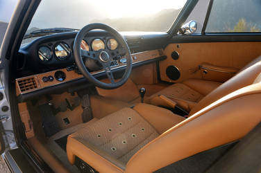 Singer 911