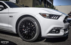Ford Mustang 50th Anniversary Edition