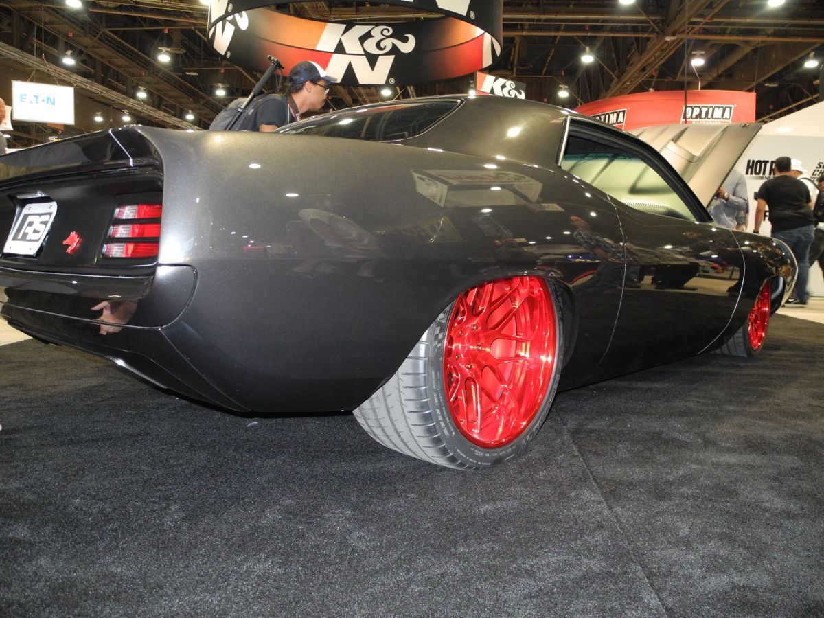 1970 Plymouth Barracuda | Roadster Shop Hellfish Cuda on Forgeline DE3C Wheels