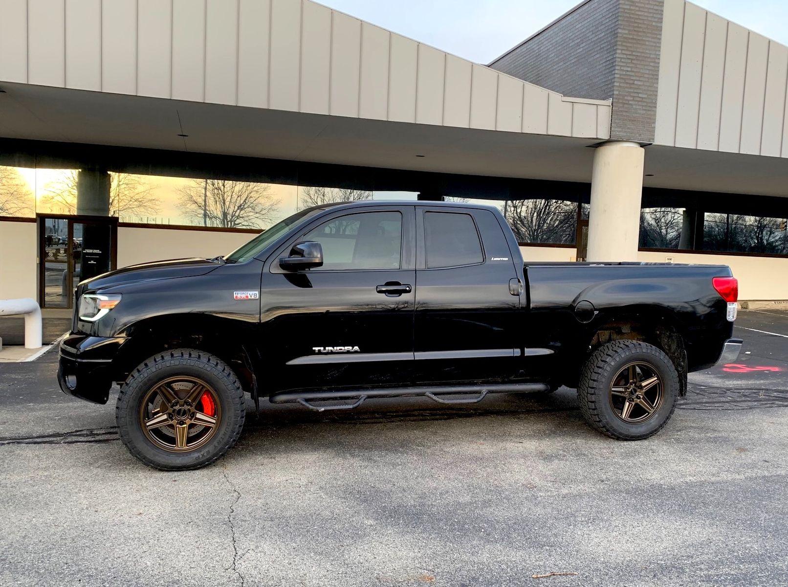 2016 Toyota Tundra | Eric Gustafson’s Toyota Tundra on Forgeline One Piece Forged Monoblock FX1 5-Lug Wheels