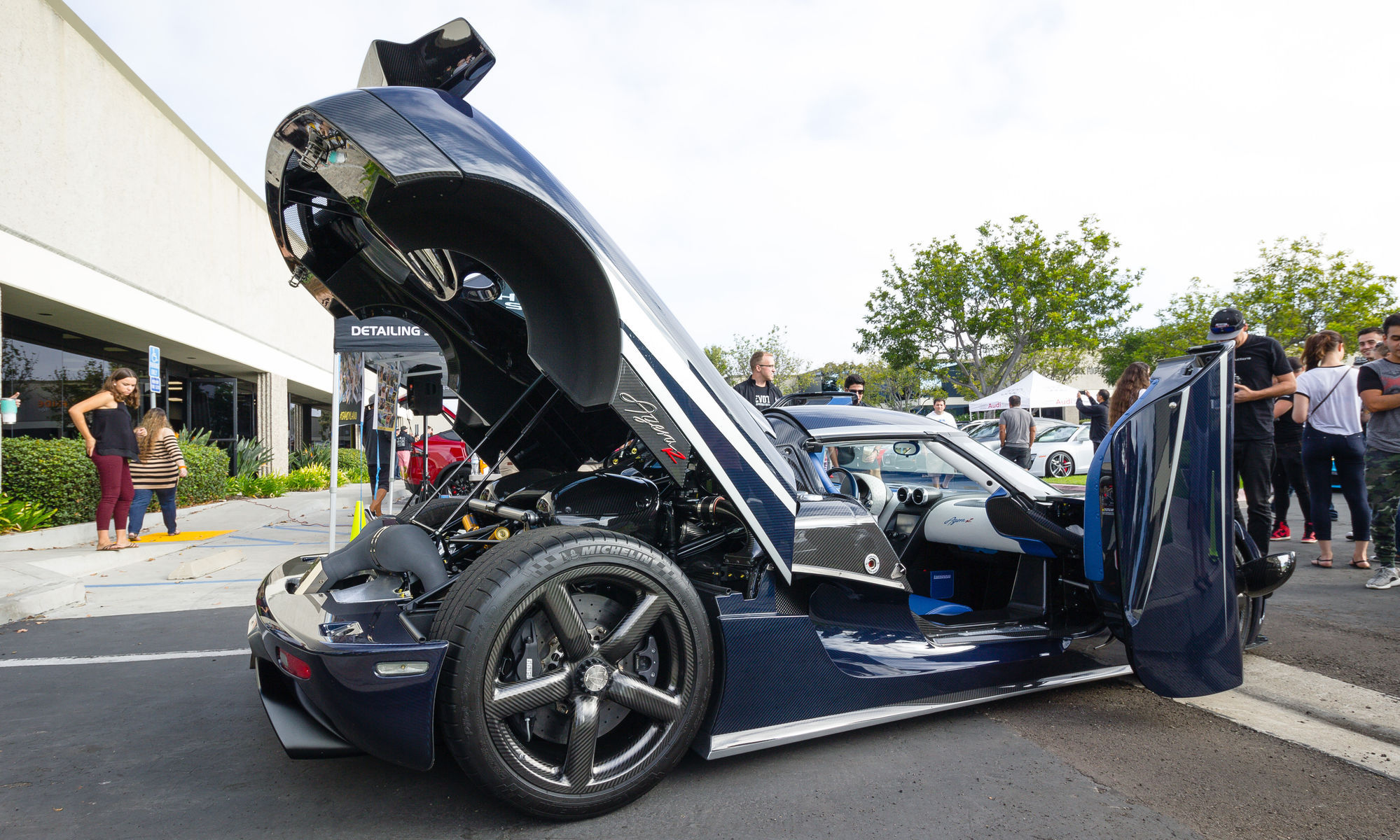 2015 Koenigsegg Agera R | San Diego Cars & Coffee October 15h, 2016