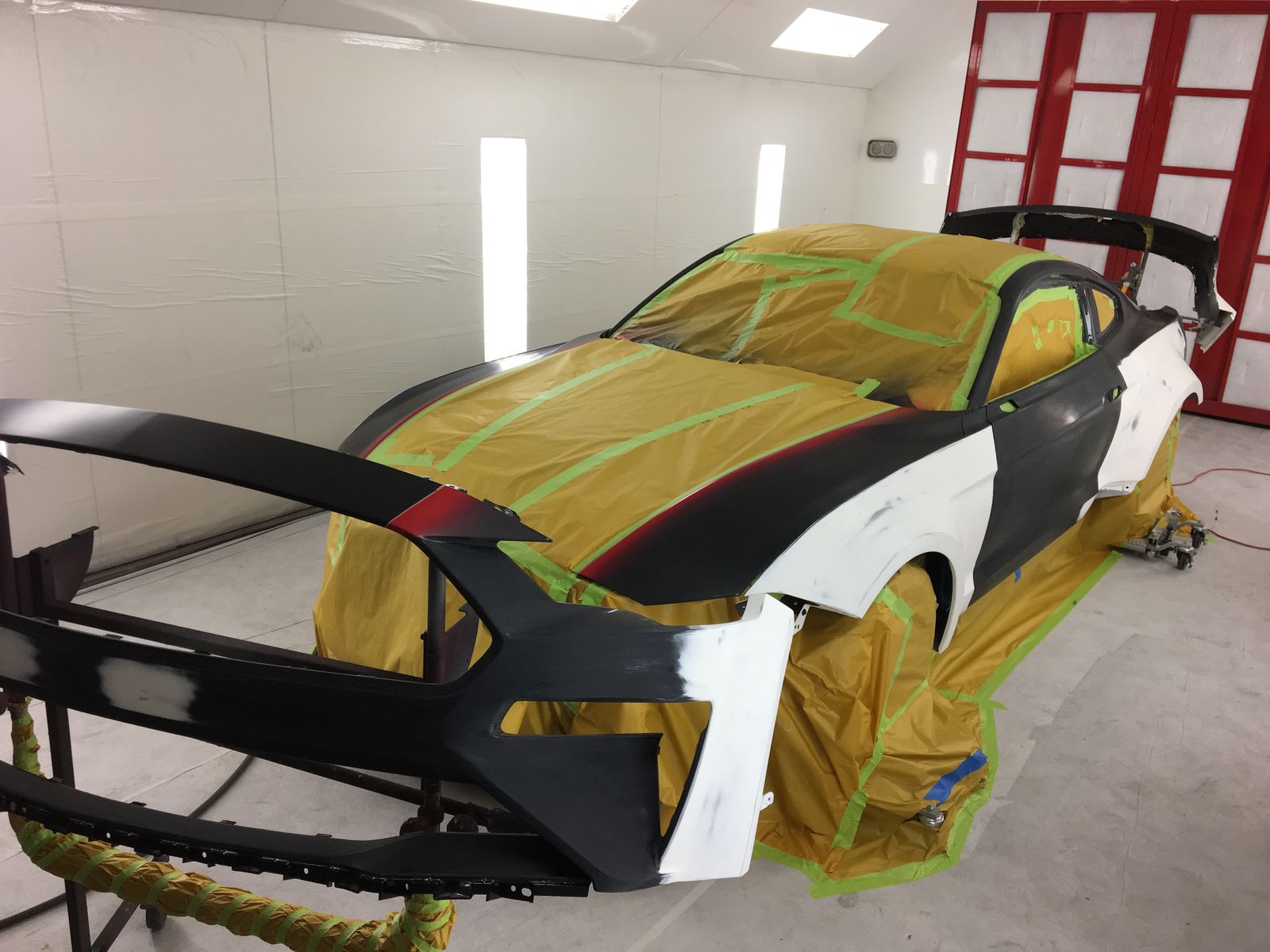 2019 Ford Mustang | 2019 Ford Mustang GT Fastback by CGS Motorsports - Paint FordSEMA