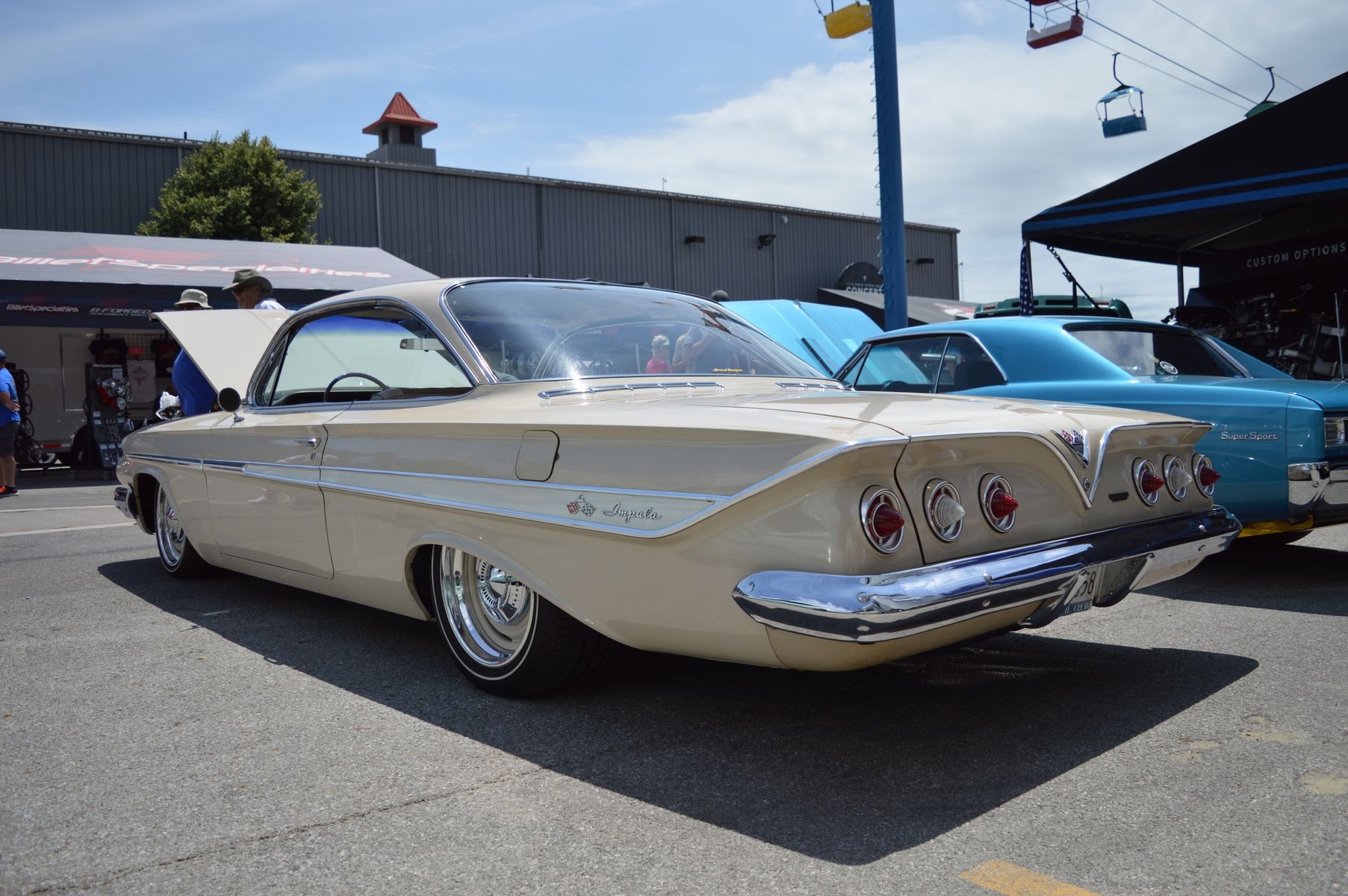 1961 Chevrolet Impala | George Poteet's Roadster Shop-Built 1961 Impala on Forgeline RS-OE1 Wheels