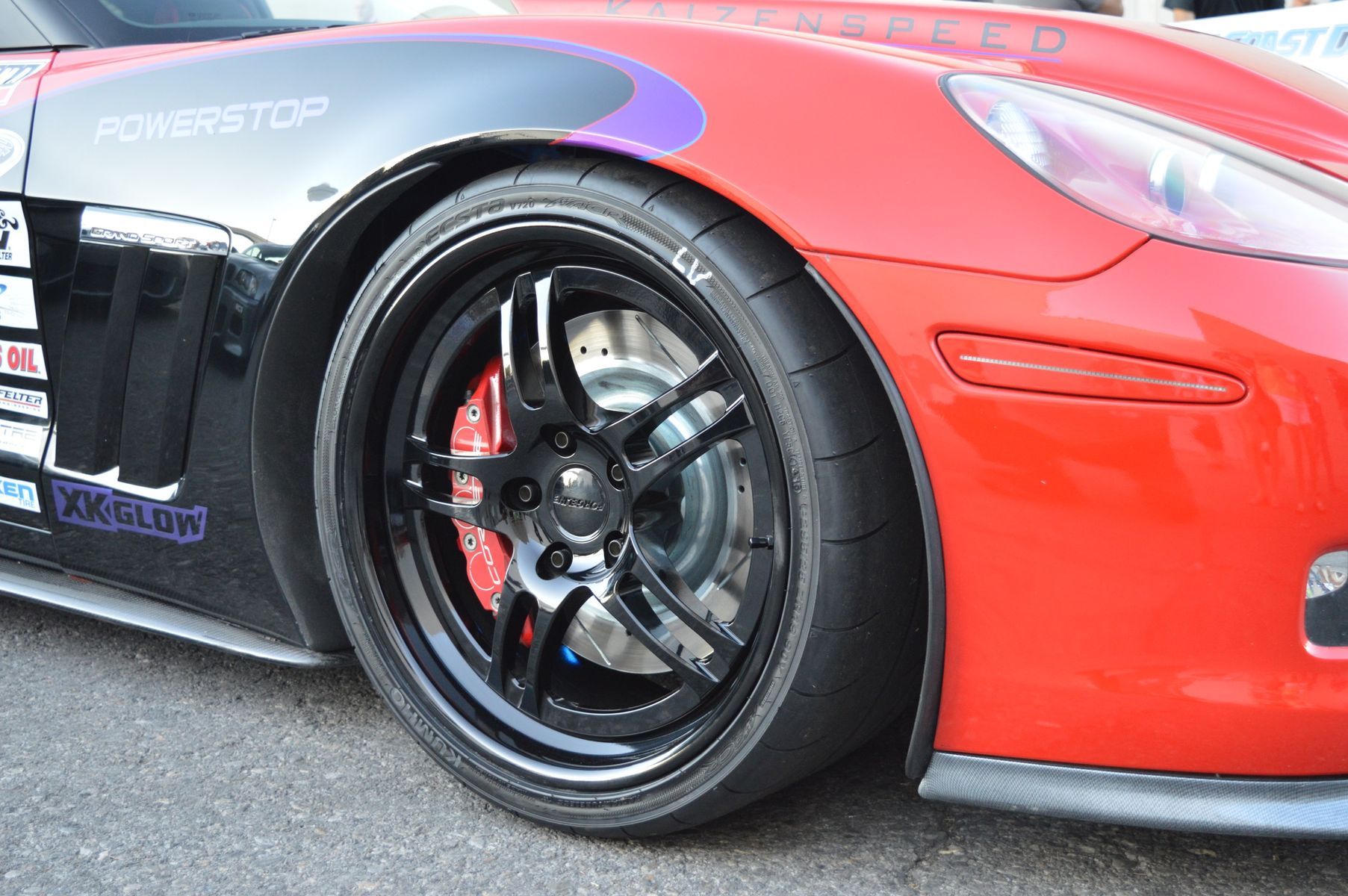 2006 Chevrolet Corvette | Glen Barnhouse's Procharged C6 Corvette Grand Sport on Forgeline DS3 Wheels