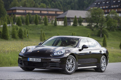 '14 Porsche Panamera 4S