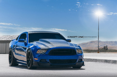 '13 Ford Mustang on Concept One CS6'0's