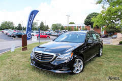 Mercedes Wagon at StarTech