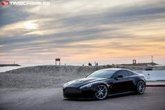 V8 Vantage