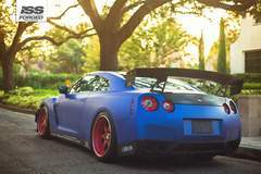 Nissan GTR
