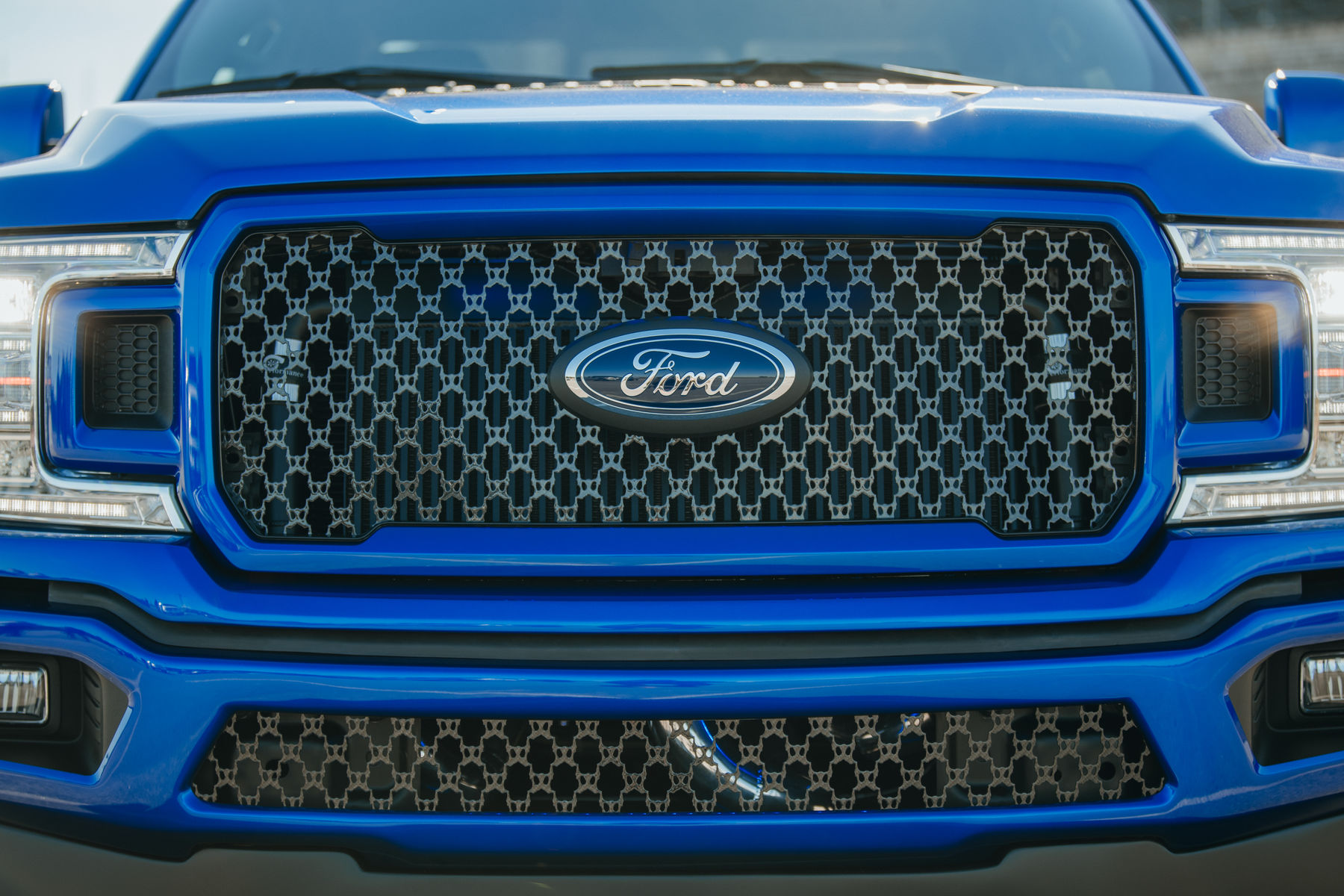 2018 Ford F-150 | 2018 Ford F-150 4x2 SuperCab by ZB Southern Ground/Kurt Busch - ZB Grille FordSEMA