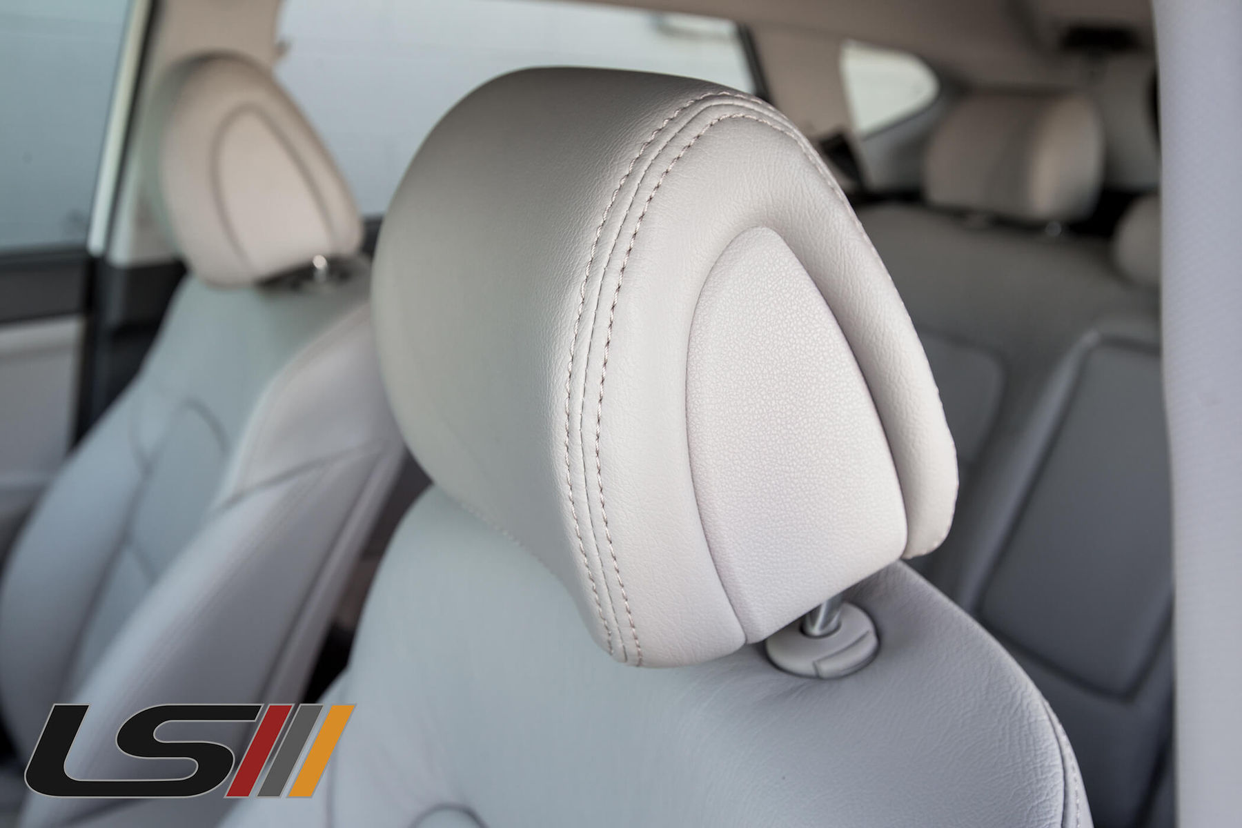 2016 Hyundai Tucson | 2016 Hyundai Tucson Interior By LeatherSeats.com