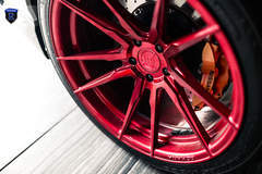 White Nissan GTR - Spokes