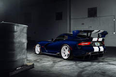 ADV.1 Wheels Dodge Viper ACR