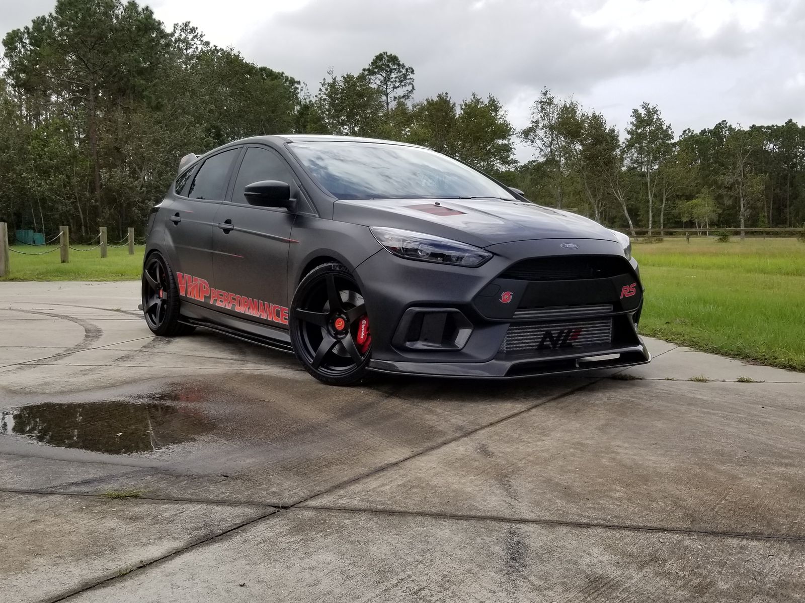 2017 Ford Focus RS | 2017 Ford Focus RS “TriAthlete” by VMP Performance - Front View FordSEMA