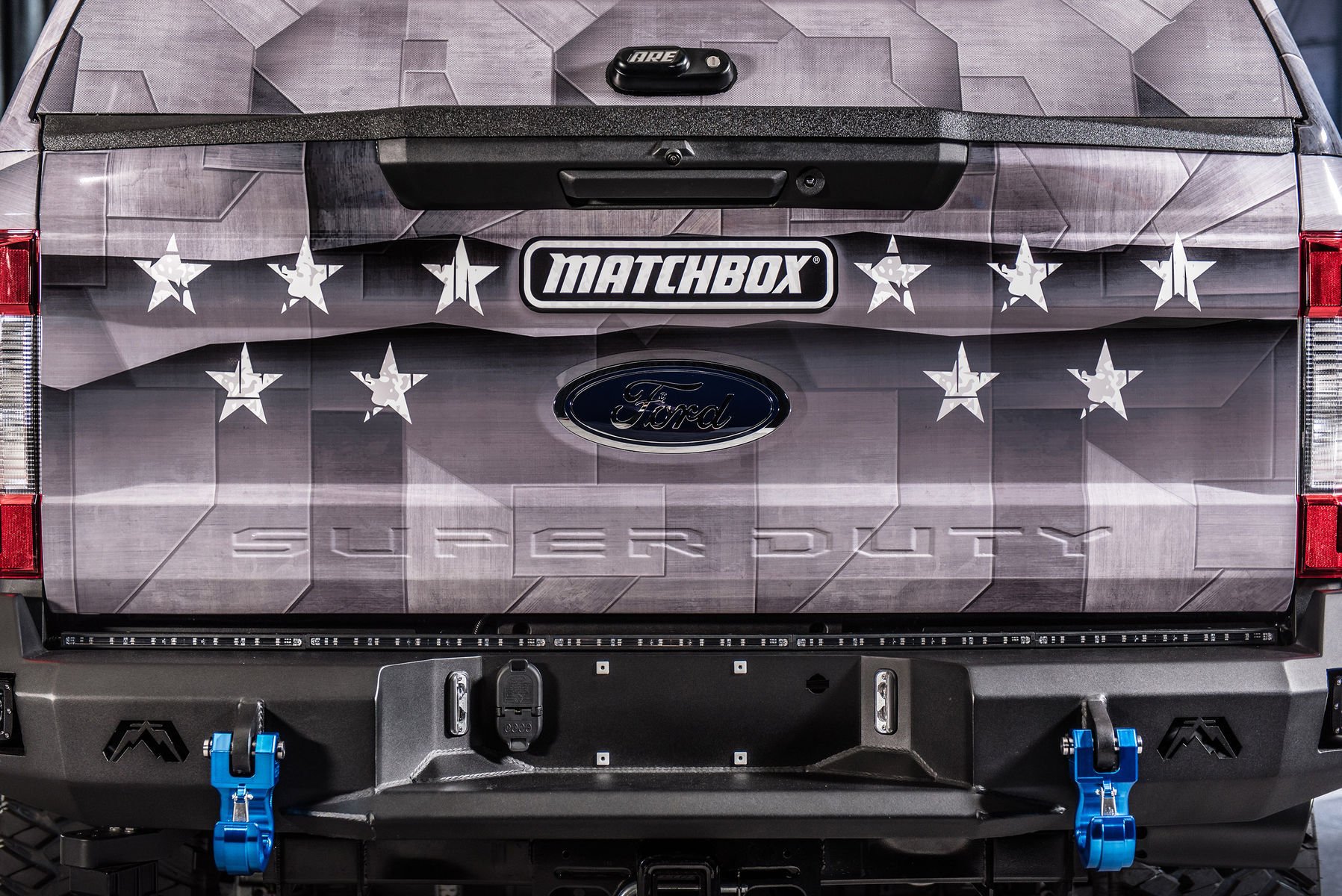 2017 Ford F-350 Super Duty | 2017 Ford F-350 Super Duty 4x4 XL Crew Cab “MBX350 Matchbox Police” by Skyjacker Suspensions - Tailgate shot