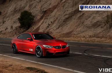 BMW M4 on Rohana RF2 Wheels