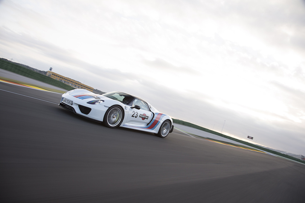 2015 Porsche 918 Spyder | '15 Porsche 918 Spyder