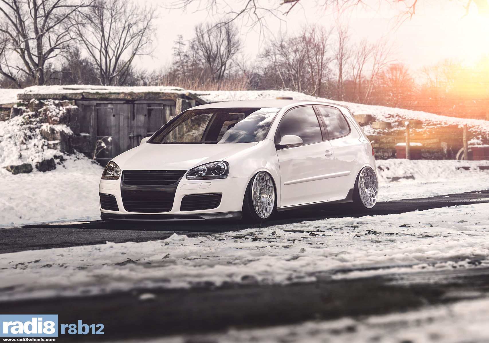  Volkswagen GTI | Volkswagen Golf GTI - Radi8 R8B12 Wheels