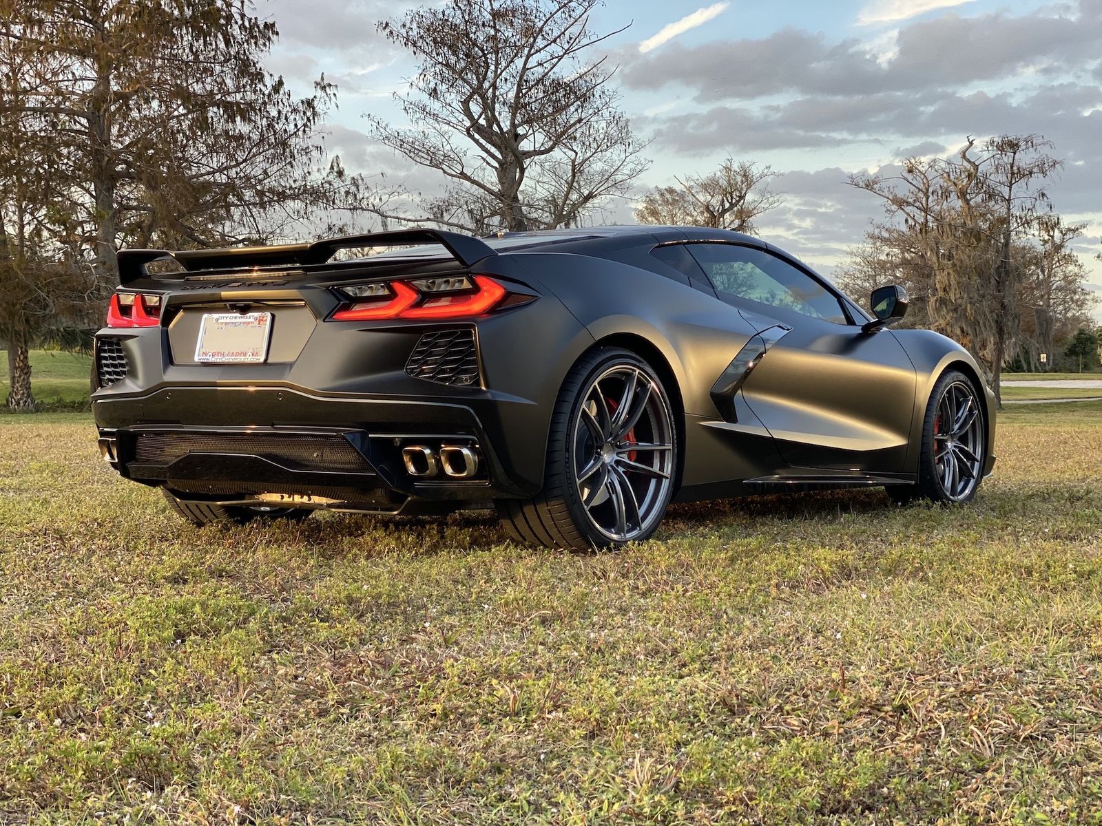 2021 Chevrolet Corvette Stingray | Kurt Busch's Chevrolet C8 Corvette on Forgeline One Piece Forged Monoblock NW103 Wheels