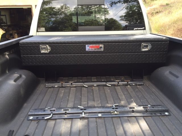    | Fuelbox works with 5th wheel hitch 