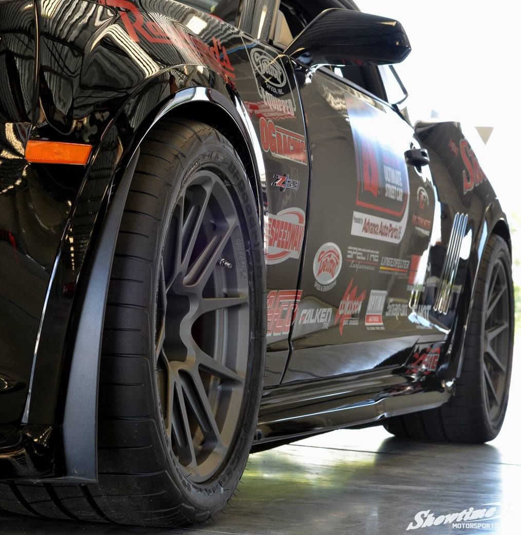 2015 Chevrolet Camaro | Ken Thwaits' Camaro Z28 on Forgeline One Piece Forged Monoblock GA1R Open Lug Cap Edition Wheels - Spokes