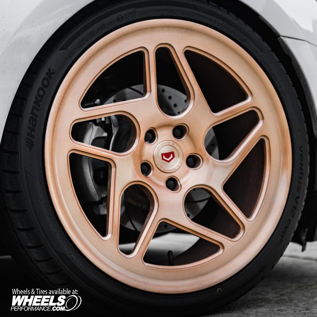    | Vossen Forged LC-105T