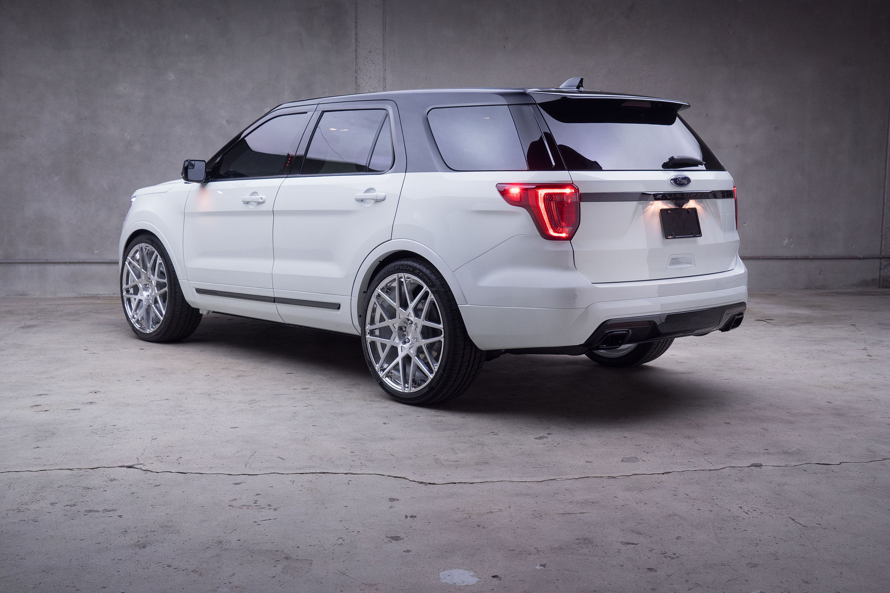 2015 Ford Explorer Sport | '15 Ford Explorer Sport by MAD Industries