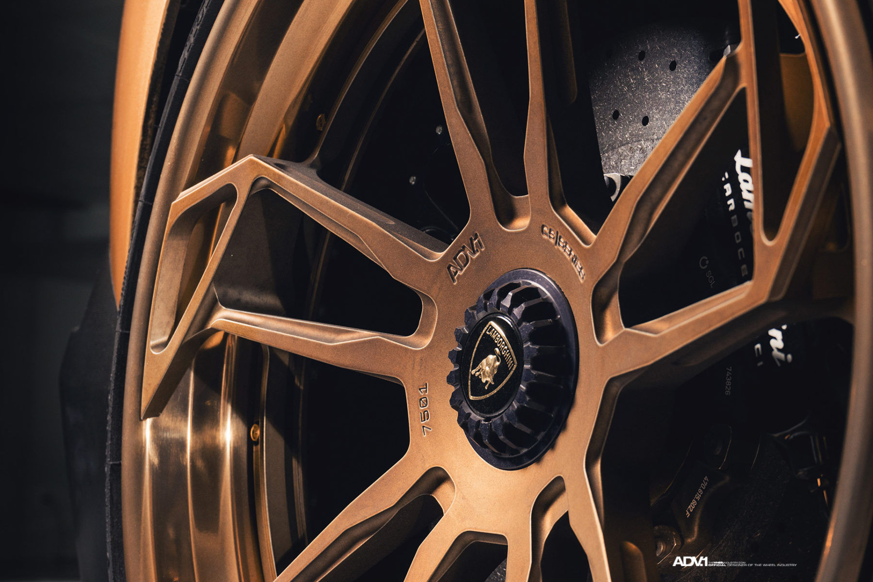 Lamborghini Aventador | Gold Lamborghini Aventador SV Roadster LP750-4 - ADV1 ADV5.3 Track Spec CS Series Centerlock