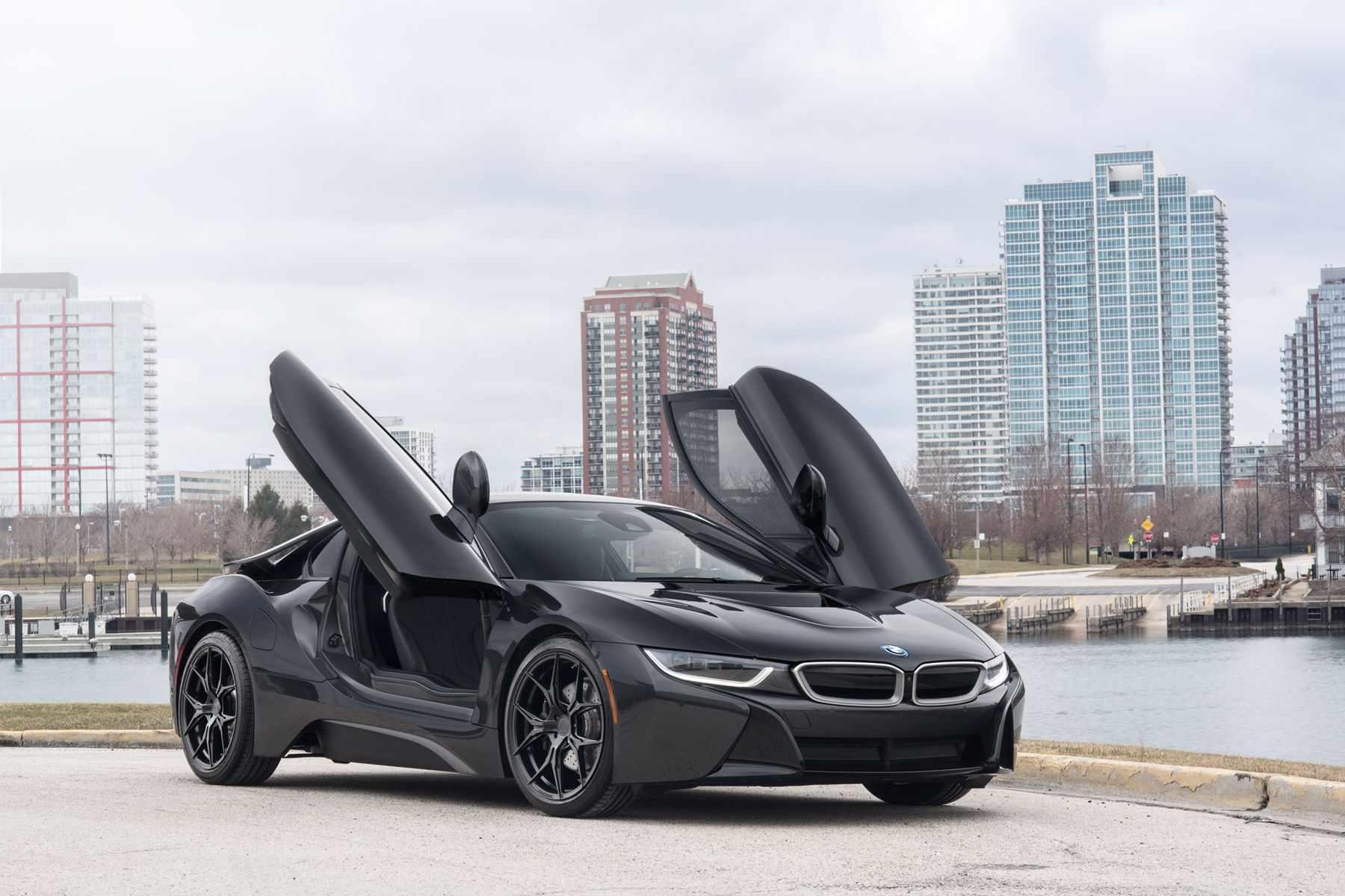 2016 BMW i8 | BMW i8 - Downtown Photoshoot