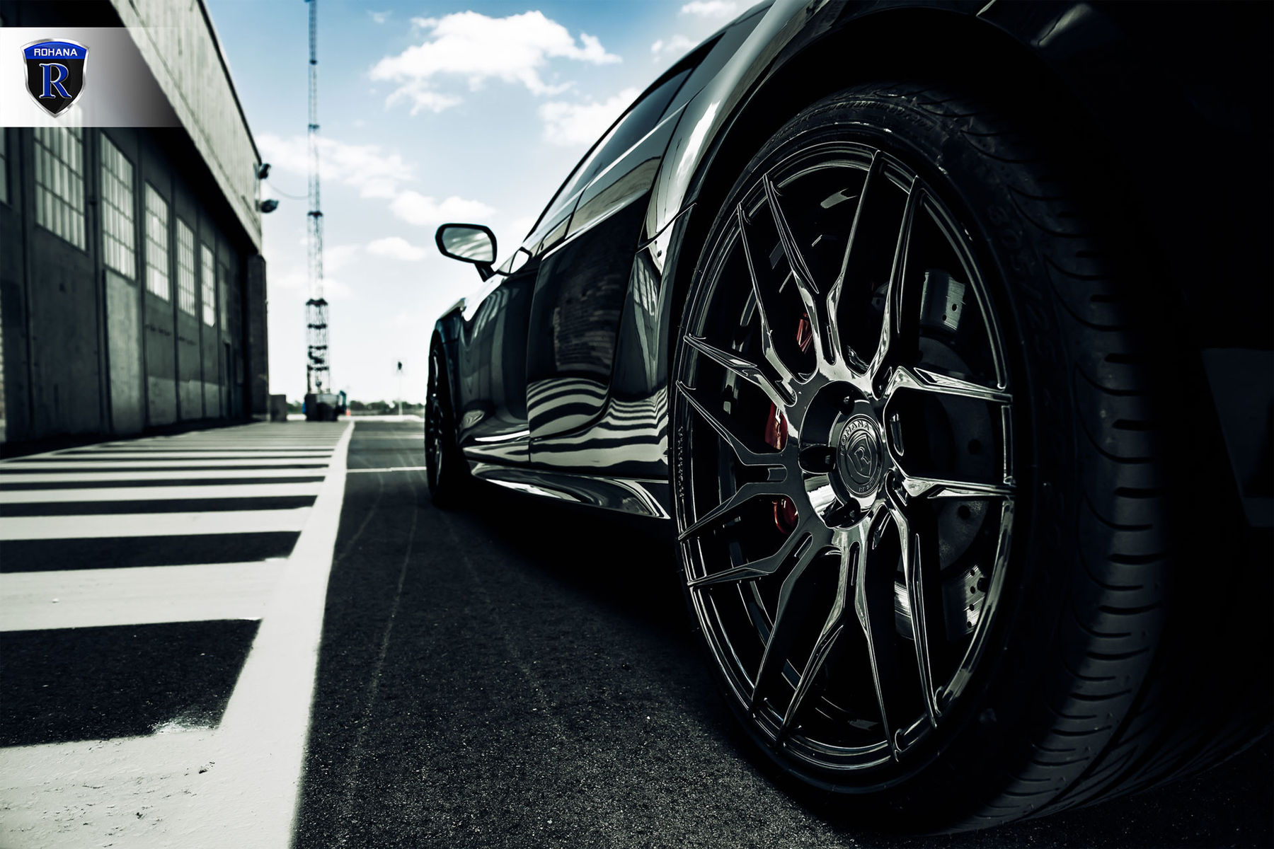 2016 Audi R8 | Black Audi R8 - Spokes