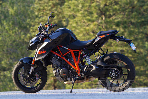 2014 Ktm  | BEST OPEN-CLASS STREETBIKE: KTM 1290 SUPER DUKE R