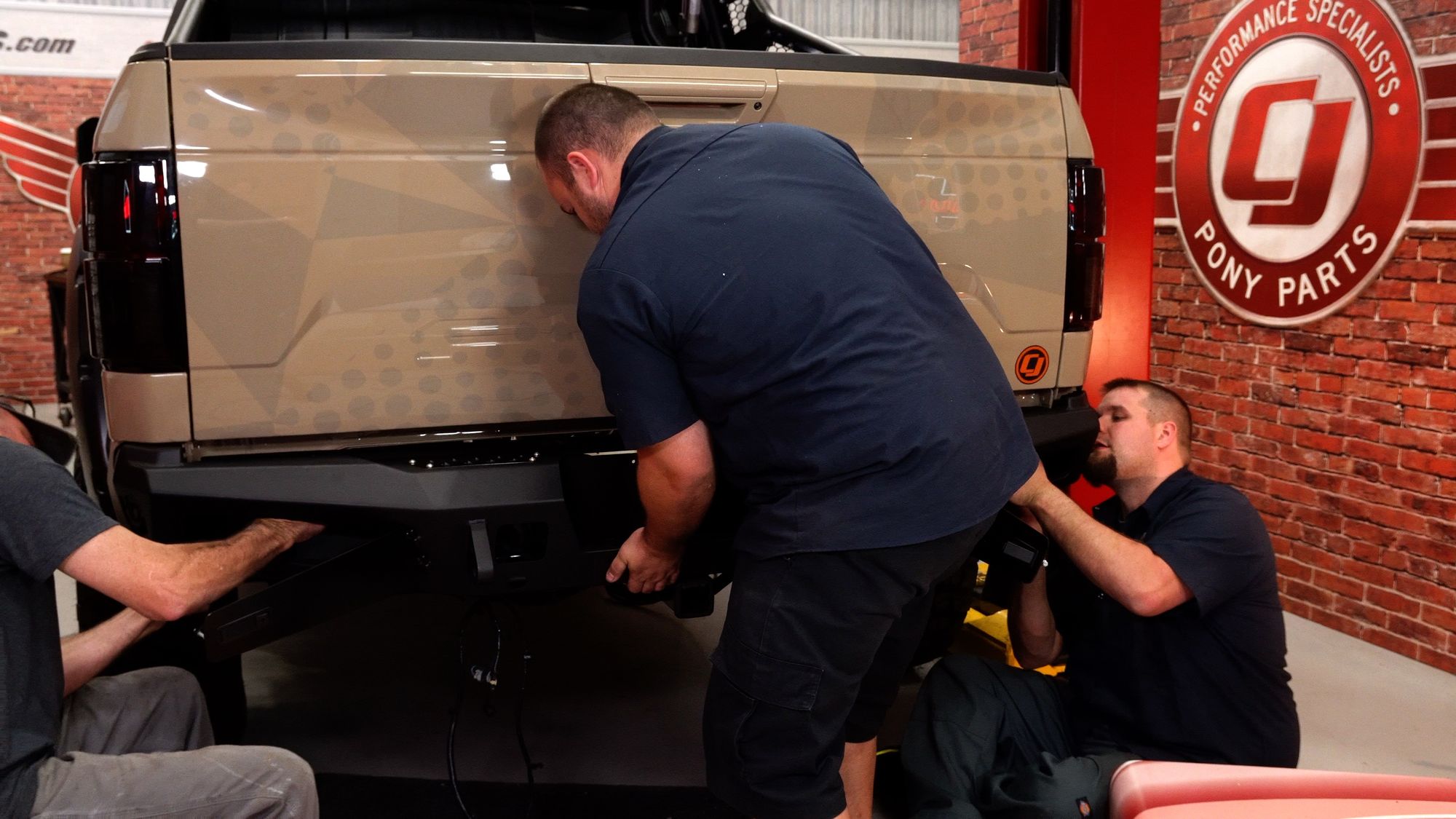 2018 Ford F-150 | 2018 Ford F-150 Lariat SuperCrew by CJ Pony Parts - Bumper Installation FordSEMA