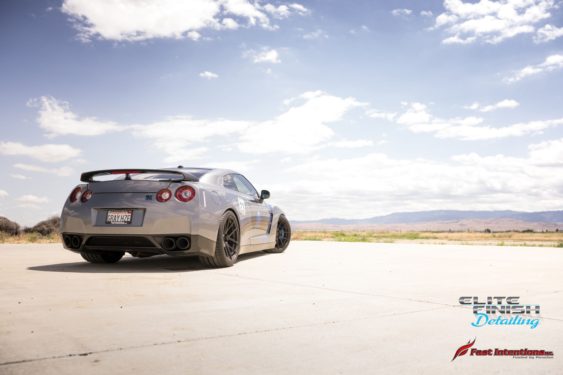  Nissan GT-R | Shift S3ctor California Airstrip Attack
