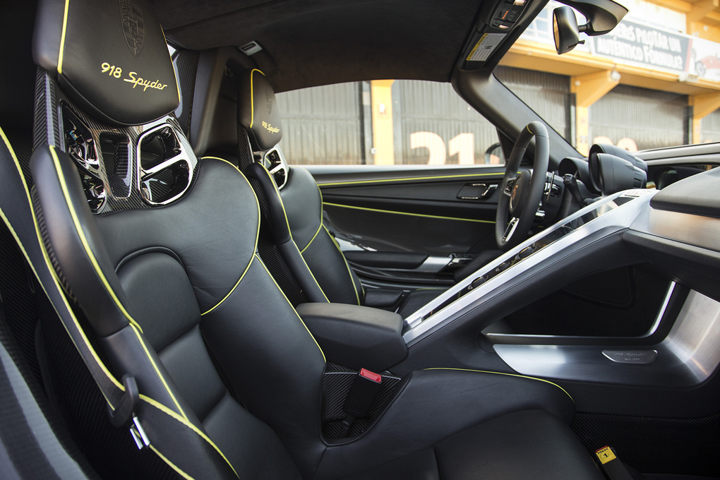 2015 Porsche 918 Spyder | '15 Porsche 918 Spyder