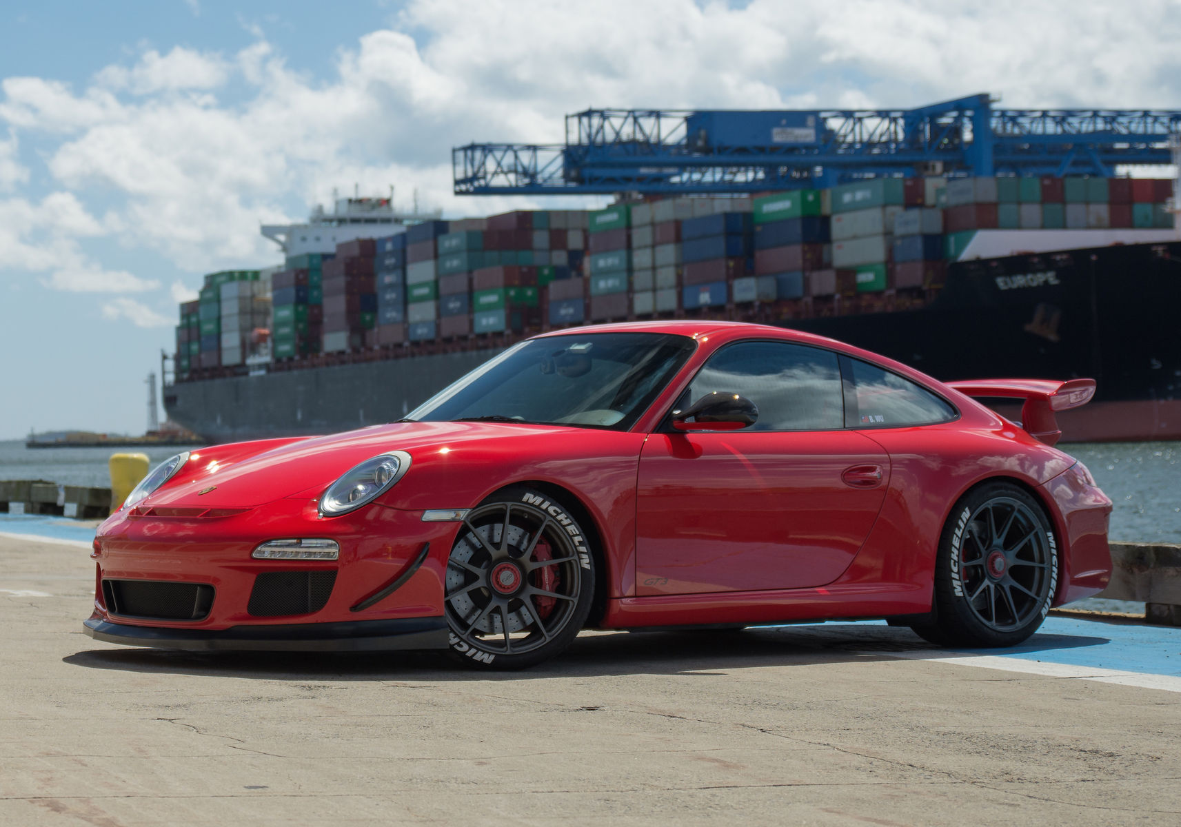 Porsche 911 Garage