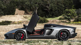 2015 Lamborghini Aventador LP 700-4