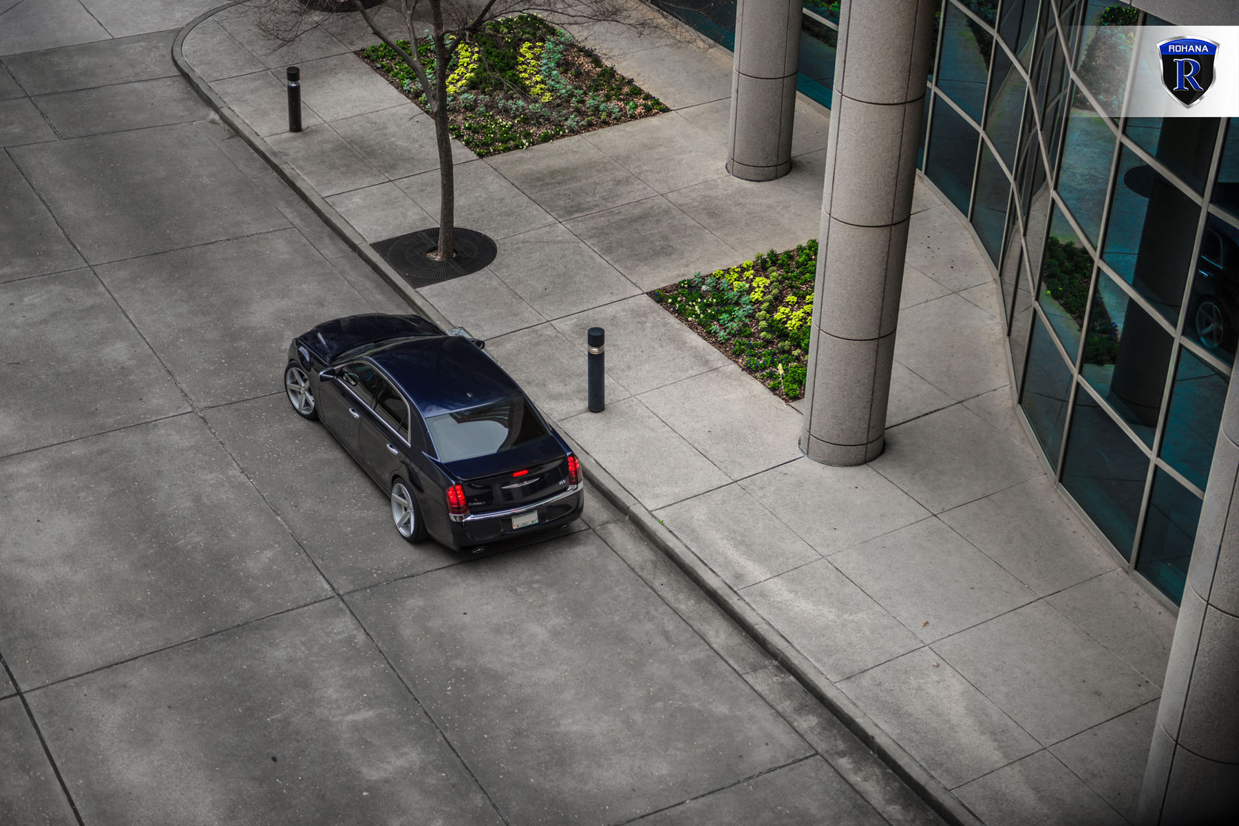 2016 Chrysler 300 | Chrysler 300 - Top View
