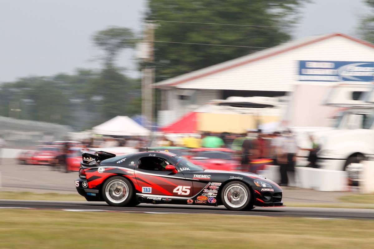 Dodge Viper | Dodge Viper on Forgeline GA3R-6 Wheels