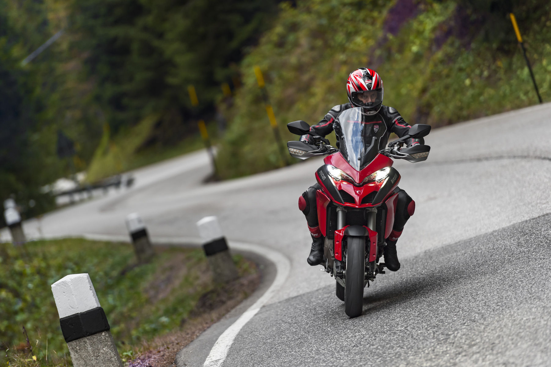 2015 Ducati Multistrada 1200 S | Multistrada 1200 S - 'strada Riding