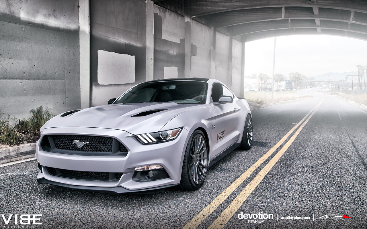 2015 Ford Mustang | '15 Ford Mustang GT - Underpass