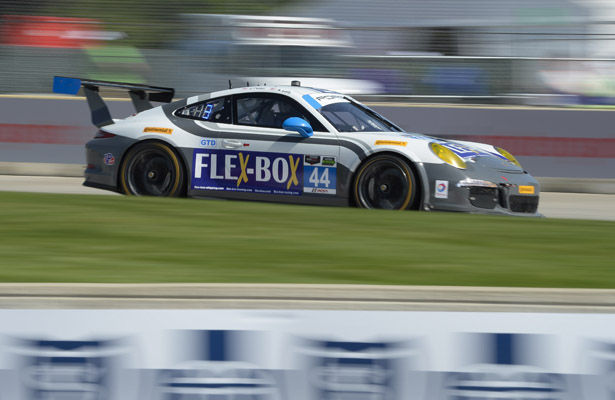 2014 Porsche 911 | Make Magnus Racing Your
